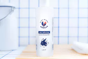 Bleu blanc mousse gel douche lait d'anesse bio